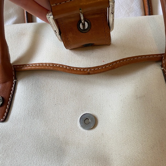 MICHAEL KORS OFF WHITE/BEIGE PURSE - Picture 3 of 7